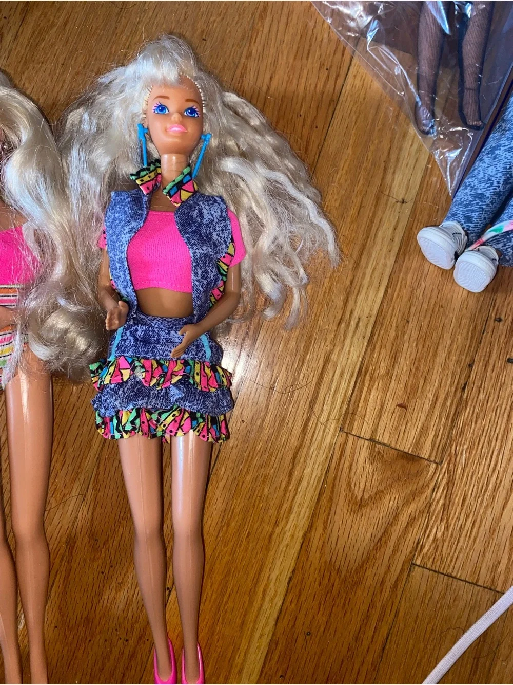 Barbie Vintage troll and Malibu Barbie new only taken out to displayBlonde Dolls